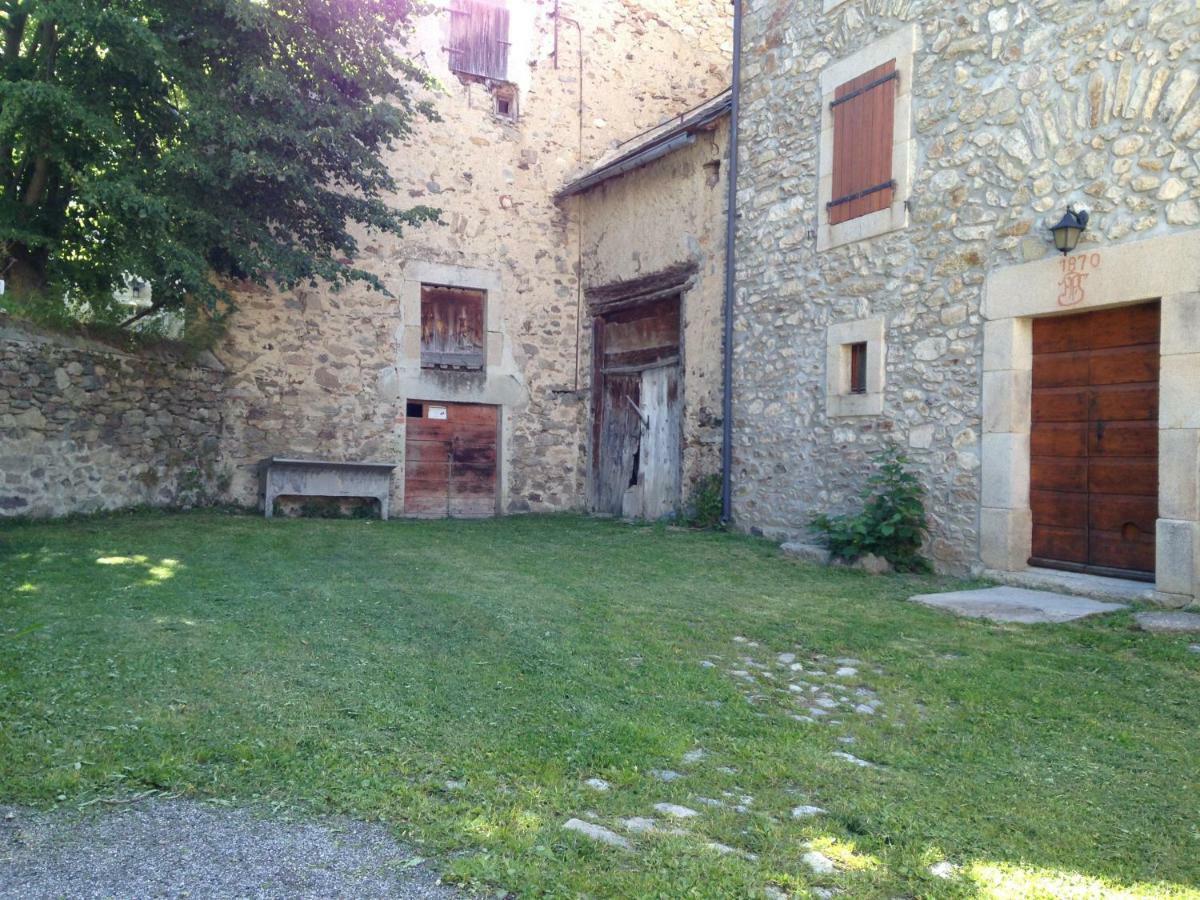 Maison De Caractere En Pierre Cal Blanic Saint-Pierre-dels-Forcats Zewnętrze zdjęcie